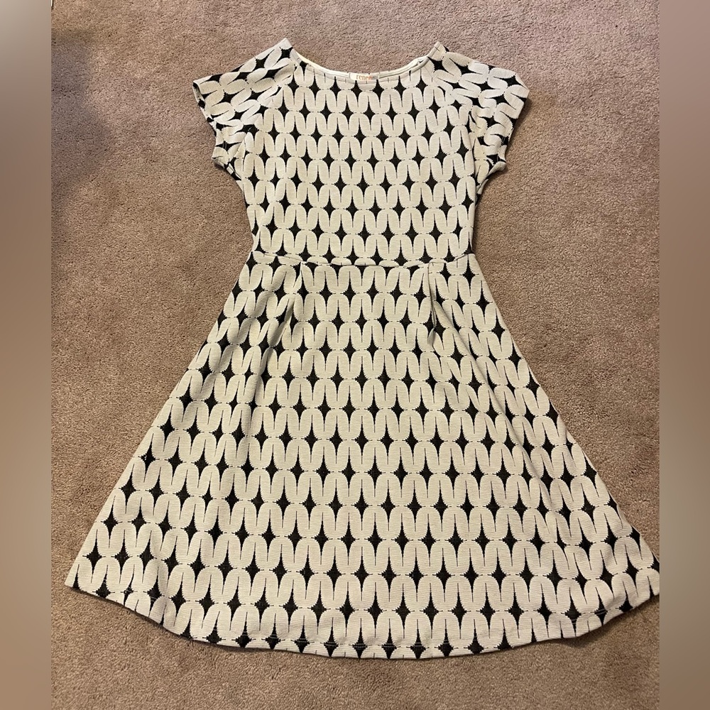 👗 Renee C- Addie Textured Knit Dress Size M.
